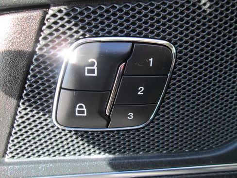 Used 2018 Ford Edge Sport image 5