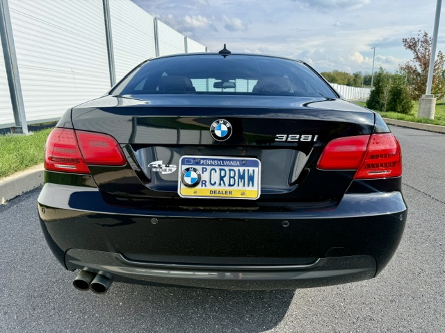 Used 2011 BMW 328i xDrive Coupe AWD/4WD image 5