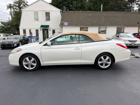 Used 2007 Toyota Solara SLE Convertible FWD image 32