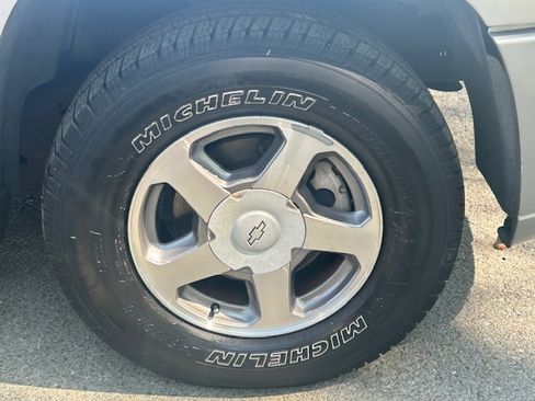 Used 2004 Chevrolet TrailBlazer LS image 26