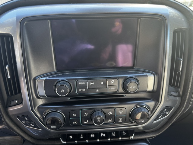 Used 2014 Chevrolet Silverado 1500 4x4 Crew Cab LTZ image 24