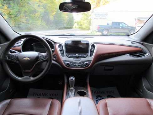 Used 2016 Chevrolet Malibu Premier image 20