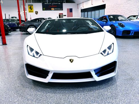 Used 2017 Lamborghini Huracan LP 580-2 image 18