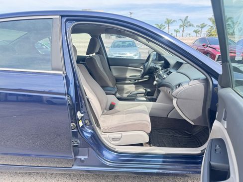 Used 2010 Honda Accord LX image 17