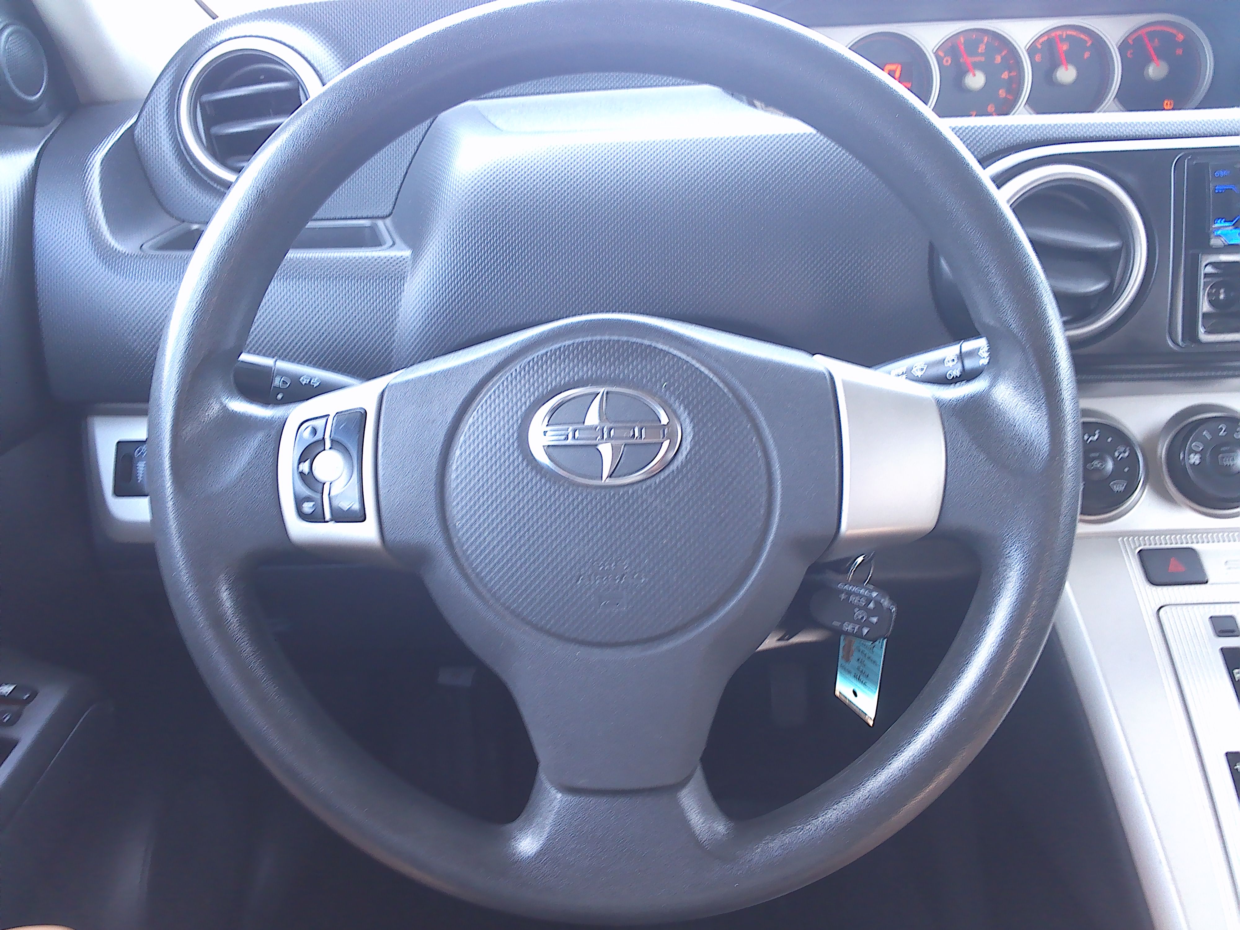Used 2008 Scion xB FWD image 25