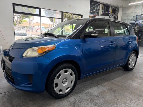 Used 2013 Scion xD UNAVAIL FWD image 2
