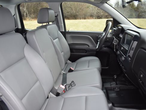 Used 2018 Chevrolet Silverado 1500 4x4 Double Cab image 34