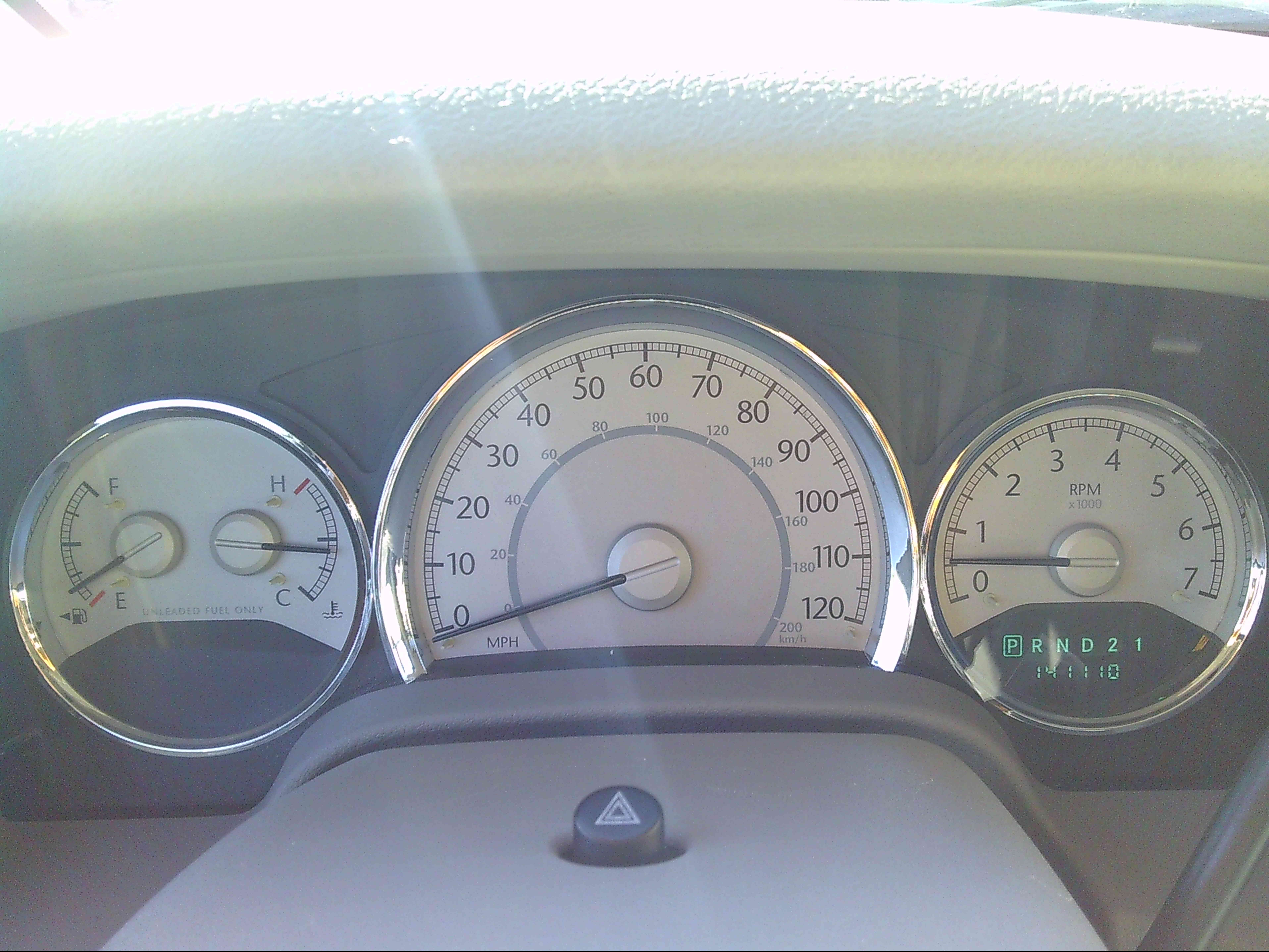 Used 2008 Chrysler Aspen AWD Limited image 17