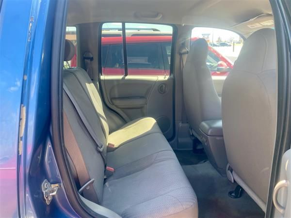 Used 2004 Jeep Liberty 4WD Sport image 8