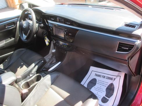 Used 2016 Toyota Corolla S Plus image 4