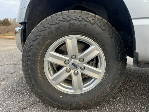 Used 2023 Ford F150 XLT AWD/4WD image 21