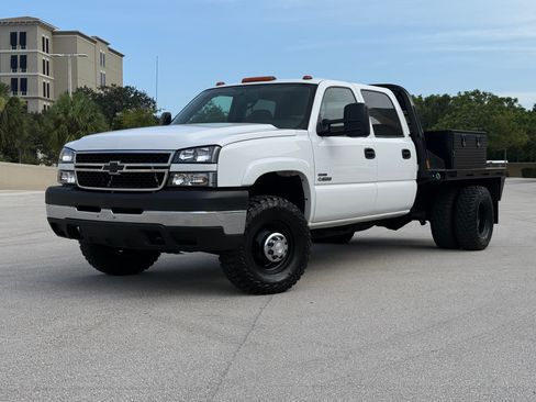 Used 2007 Chevrolet Silverado 3500 4x4 Crew Cab image 1
