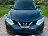 Used 2016 Nissan Rogue SV image 2