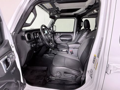 Used 2021 Jeep Gladiator Sport S image 11