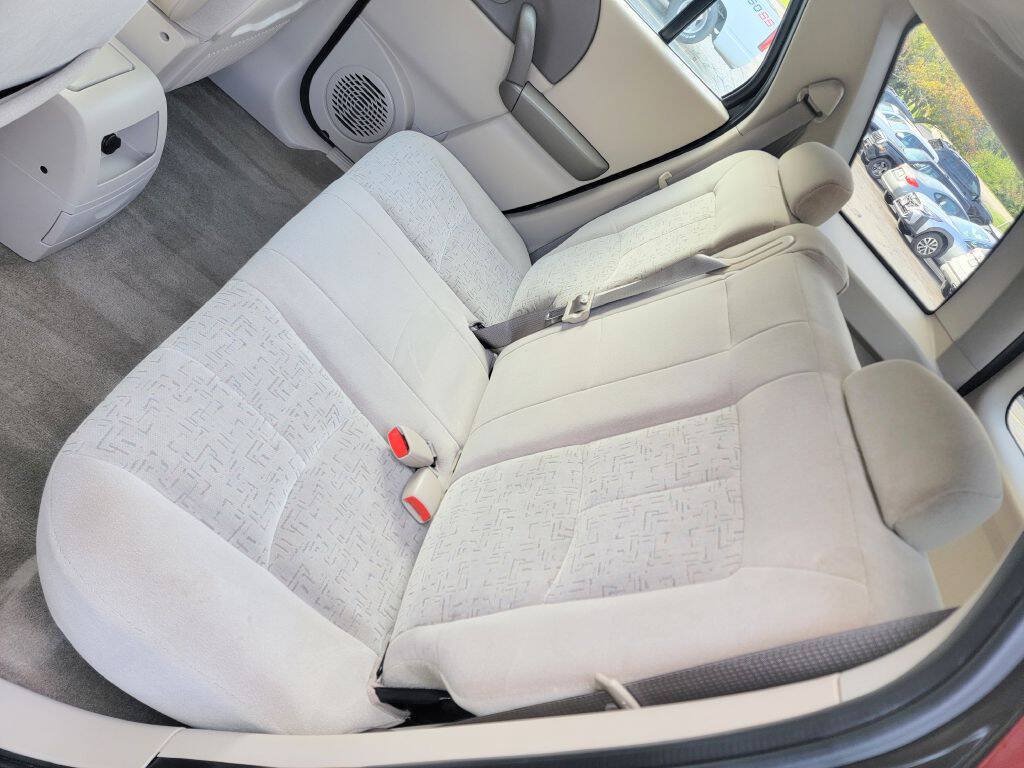 Used 2002 Saturn Vue AWD V6 image 11