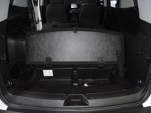 Used 2020 GMC Acadia AWD AT4 image 31