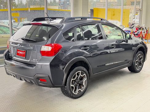 Used 2014 Subaru XV Crosstrek 2.0i Limited image 4