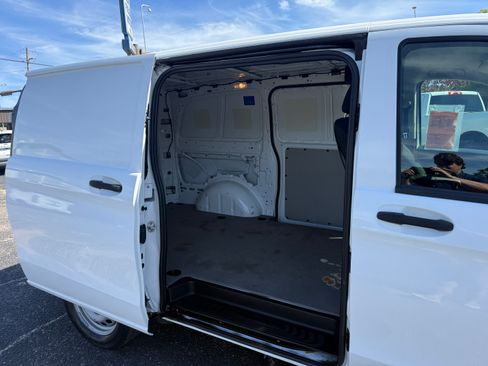 Used 2018 Mercedes-Benz Metris image 8