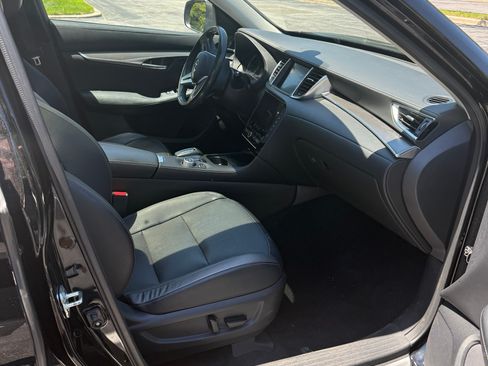 Used 2023 INFINITI QX50 AWD Luxe image 8