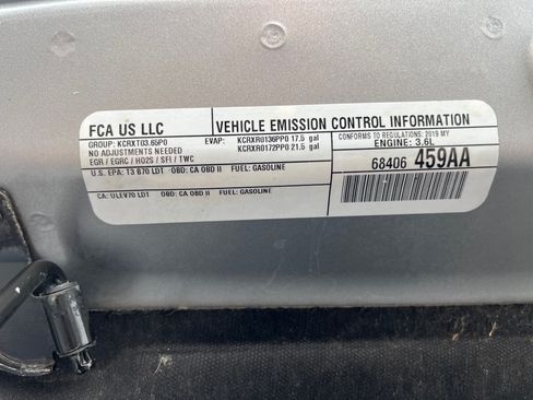 Used 2019 Jeep Wrangler Sport S image 17