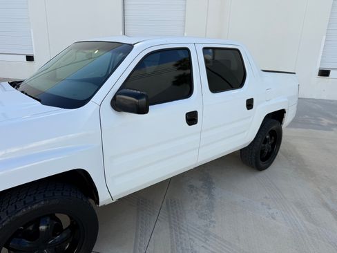 Used 2006 Honda Ridgeline RT image 22