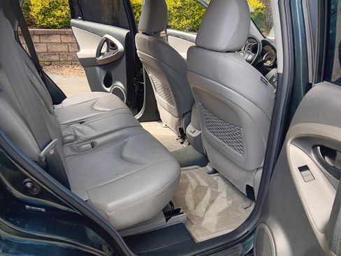 Used 2011 Toyota RAV4 Limited image 13