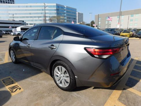 Used 2021 Nissan Sentra S image 5