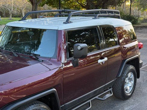Used 2007 Toyota FJ Cruiser image 23