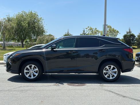 Used 2017 Lexus RX 350 image 2