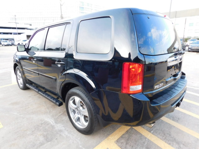Used 2015 Honda Pilot FWD EX-L w/ Navigation image 5