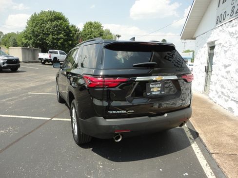 Used 2023 Chevrolet Traverse 3LT image 7