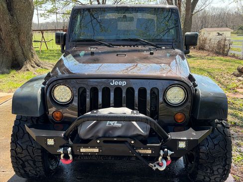 Used 2013 Jeep Wrangler Sport image 7