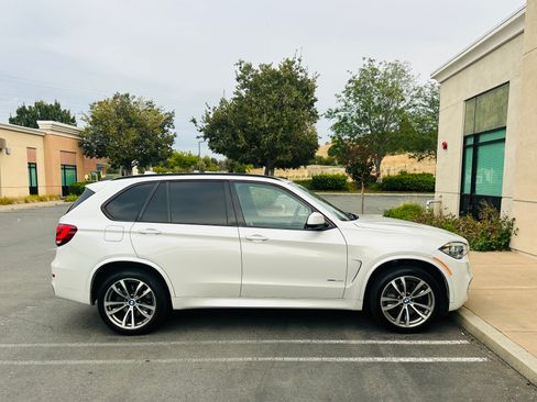 Used 2016 BMW X5 xDrive50i AWD/4WD image 4