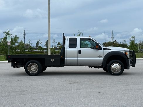 Used 2012 Ford F550 image 6