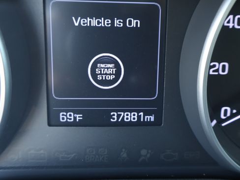 Used 2017 Hyundai Elantra Limited image 22