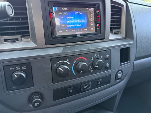 Used 2008 Dodge Ram 1500 Truck Sport image 29