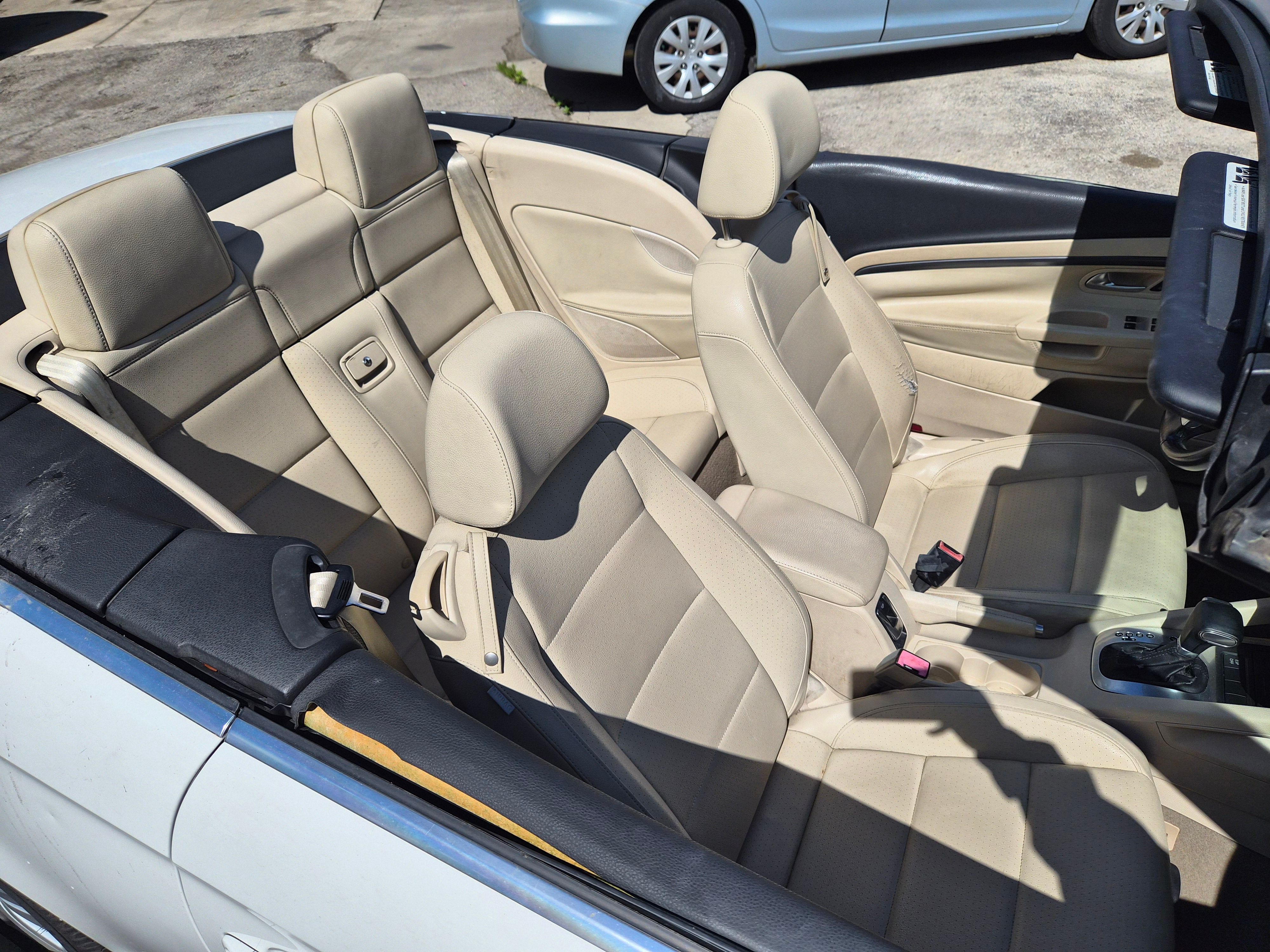 Used 2008 Volkswagen Eos 2.0T FWD image 5