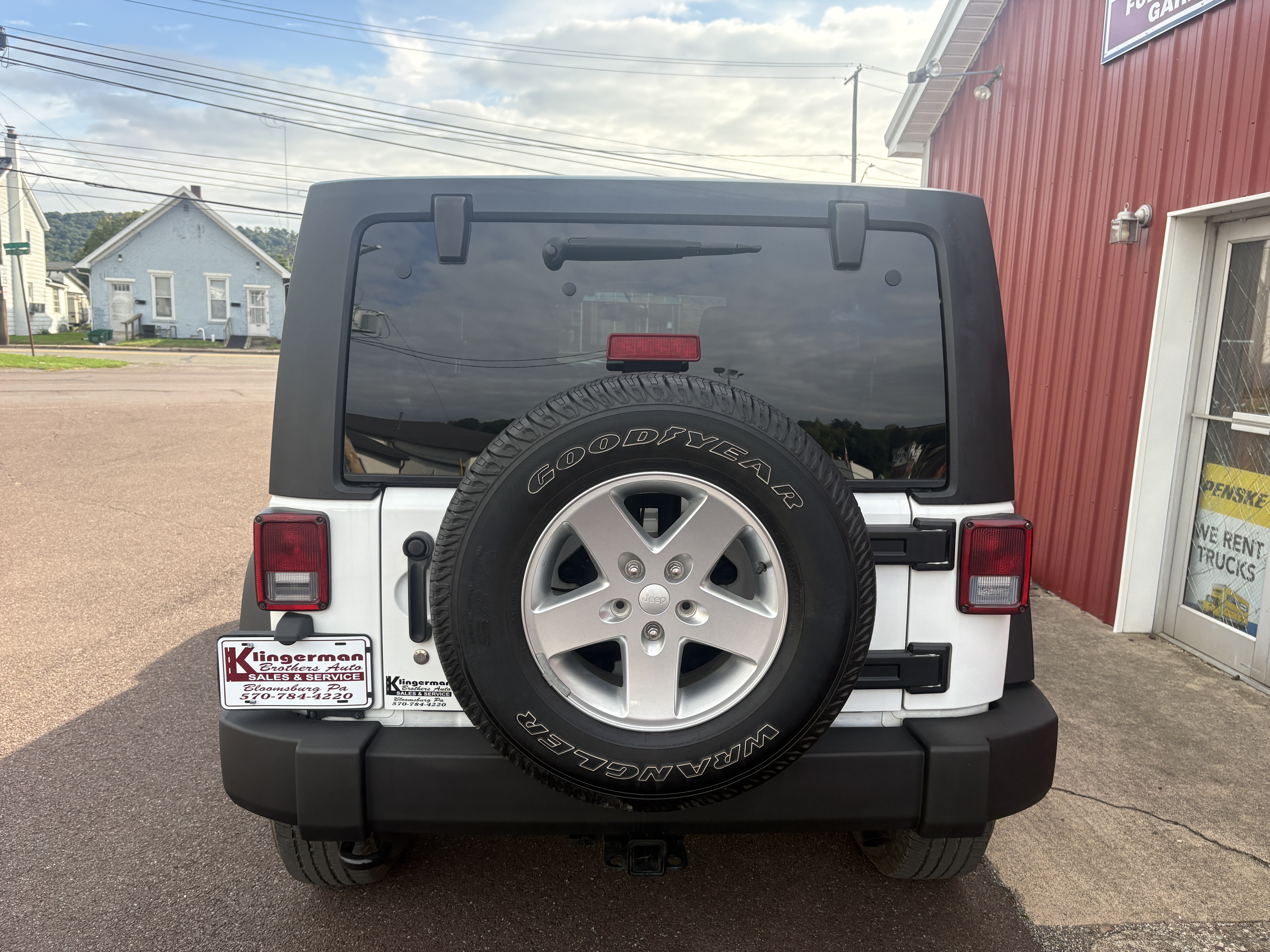 Used 2014 Jeep Wrangler 4WD Unlimited Sport image 7