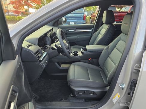 New 2026 GMC Terrain AT4 image 13