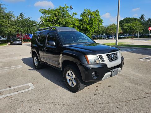 Used 2013 Nissan Xterra 2WD image 8