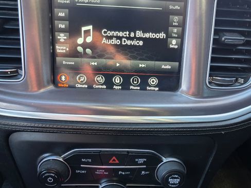 Used 2020 Dodge Charger R/T image 16