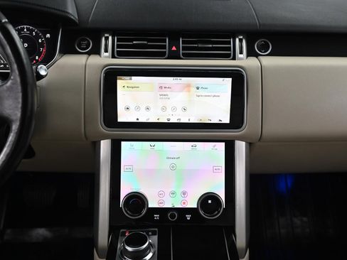 Used 2018 Land Rover Range Rover Supercharged image 18