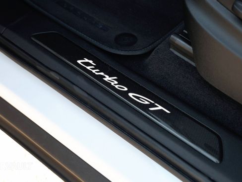 Used 2024 Porsche Cayenne Turbo GT image 11