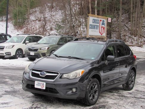 Used 2015 Subaru XV Crosstrek 2.0i Premium image 1
