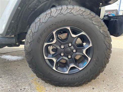 Used 2022 Jeep Wrangler Unlimited Rubicon 4xe image 7