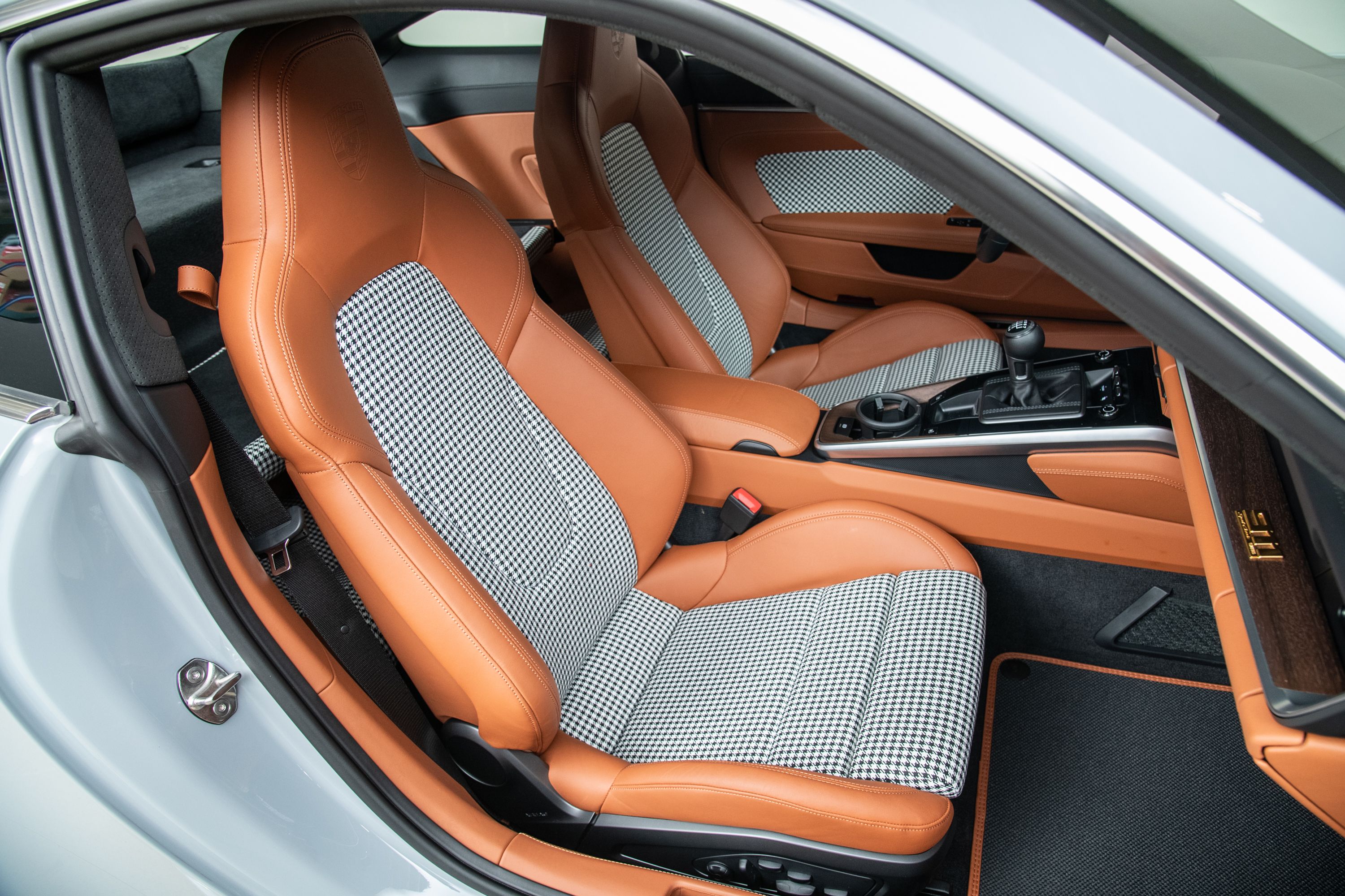 Used 2023 Porsche 911 Sport Classic Coupe RWD image 24