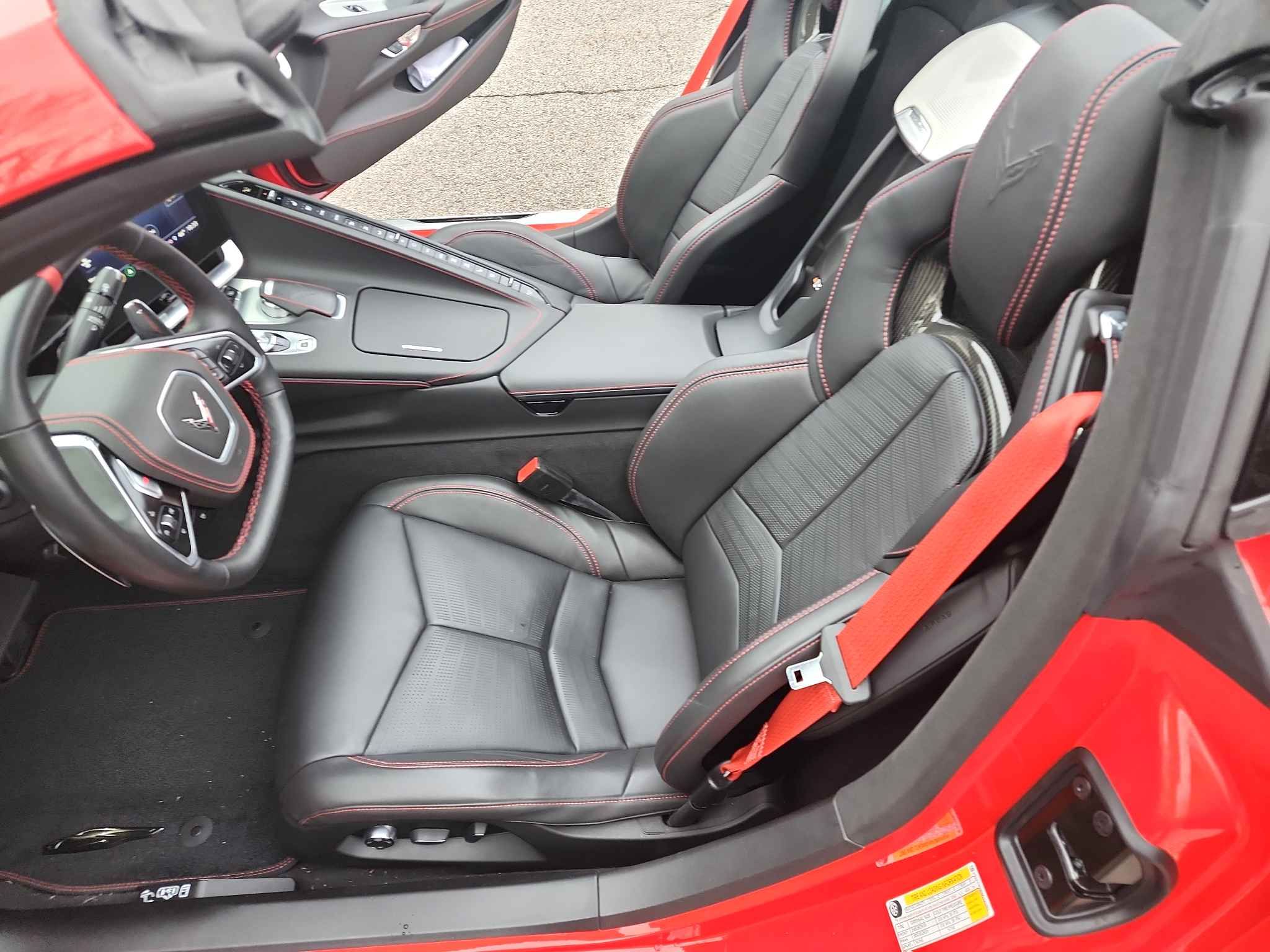 Used 2021 Chevrolet Corvette Stingray 3LT RWD image 13