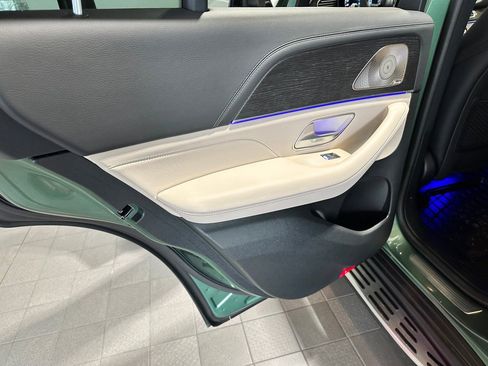 Used 2025 Mercedes-Benz GLE 53 AMG image 32