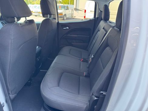 Used 2022 Chevrolet Colorado LT image 19