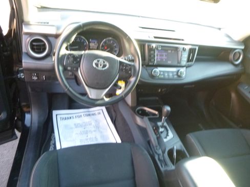 Used 2016 Toyota RAV4 XLE image 14